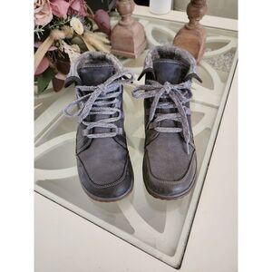 Chaco Women's‎ Castlerock Boot Size 8 Gray Leather Lace Up Outdoor Bootie